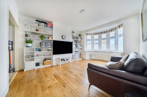 Lounge- click for photo gallery